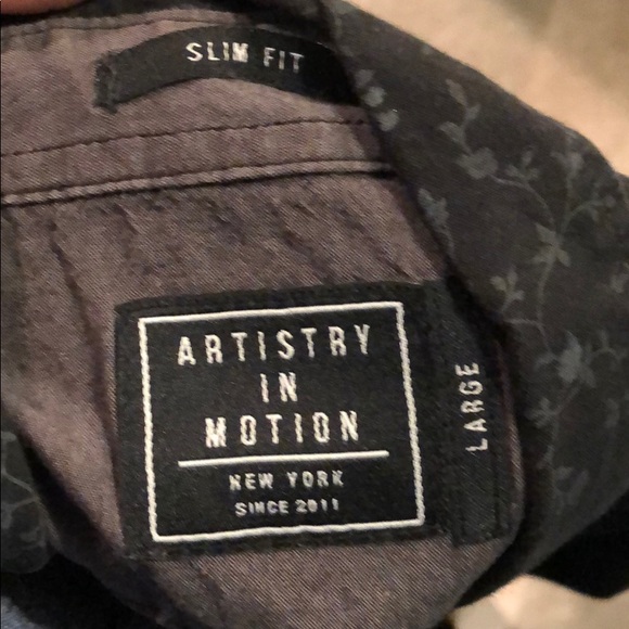 Black button down with floral design - Picture 2 of 3